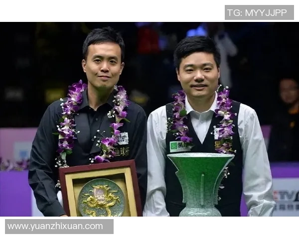 丁俊晖与傅家俊巅峰对决谁将成为斯诺克赛场的王者之争